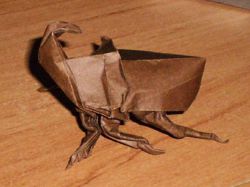 z origami papiera 15x15cm, verzia1.1